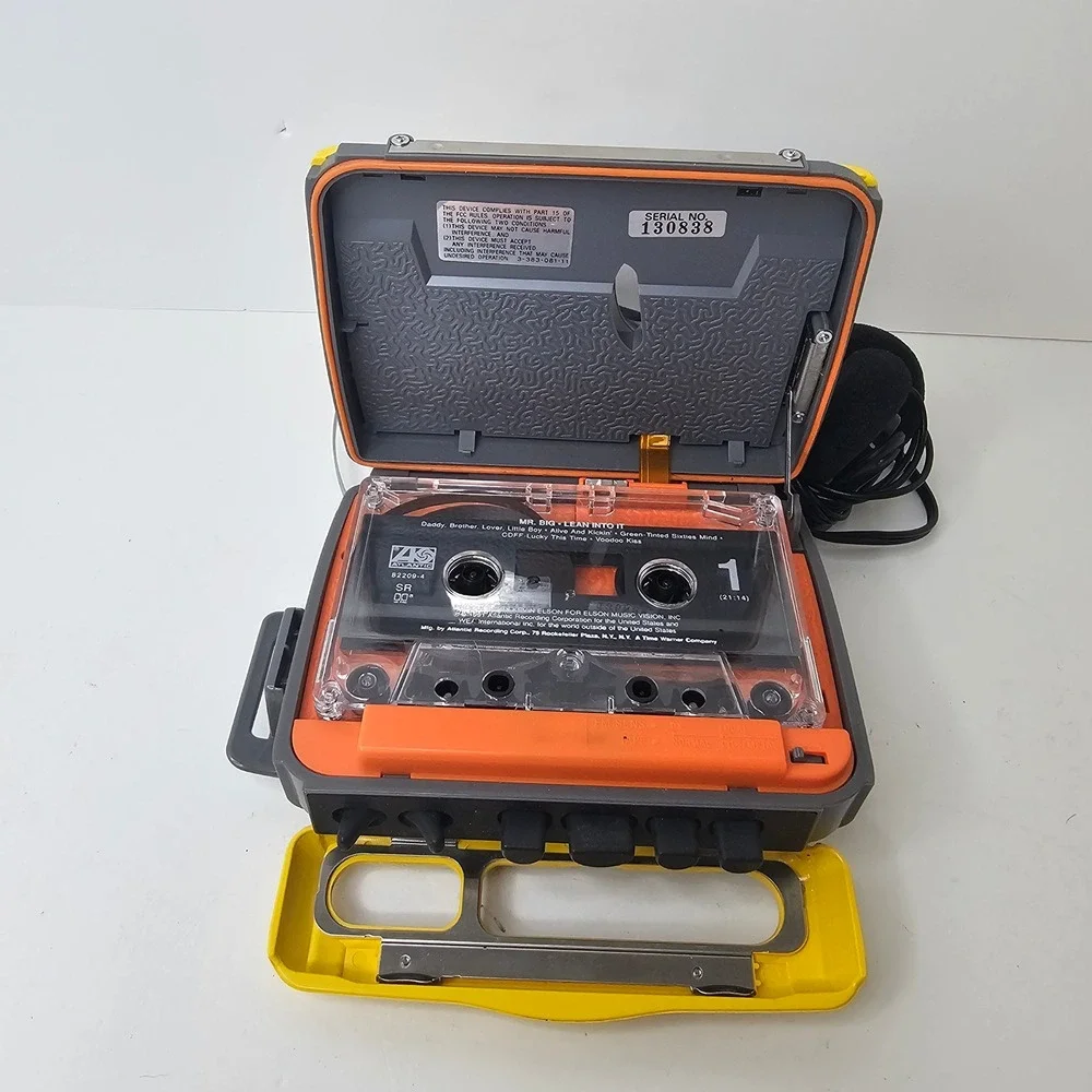 Sony Walkman WM-FS495 Sports TV FM AM Radio Cassette Player Yellow Mega Bass